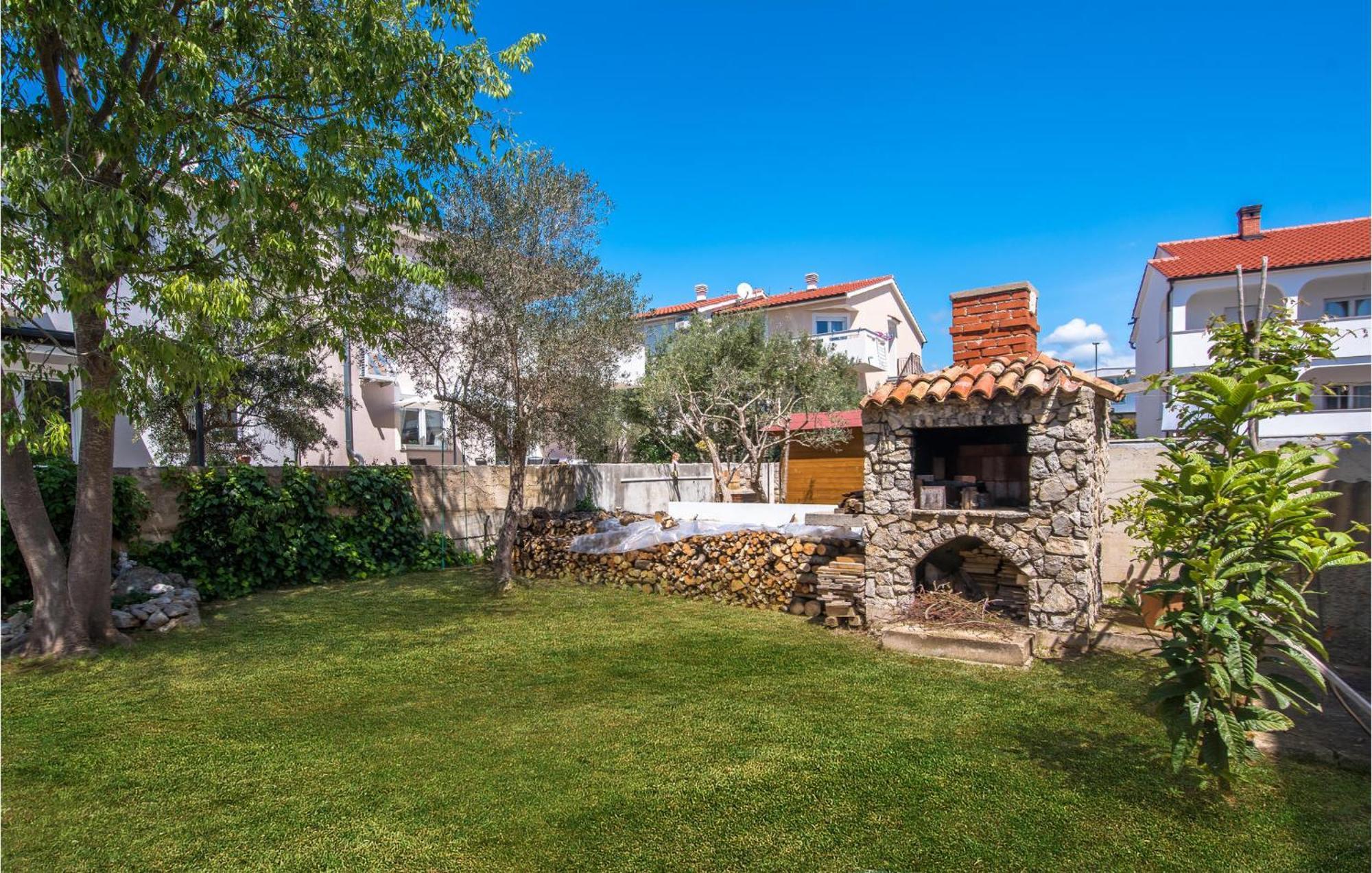 Gorgeous Apartment In Krk With Wifi Krk Town Zewnętrze zdjęcie